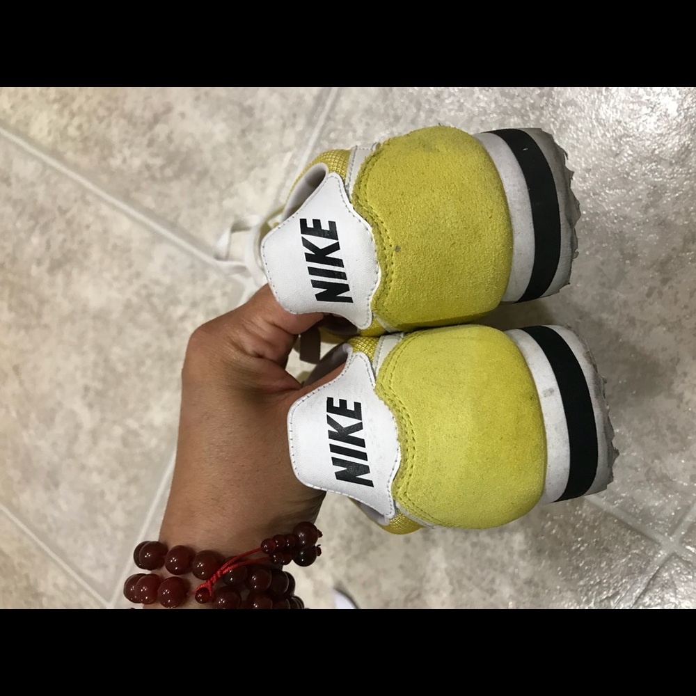 Nike sneakers - Picture 3 of 7